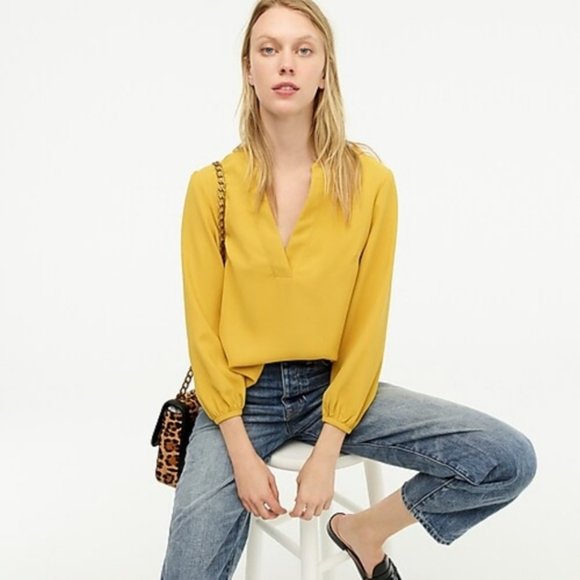 NWT J. Crew Open V-Neck Yellow Top in 365 Crepe size XS - Picture 1 of 5